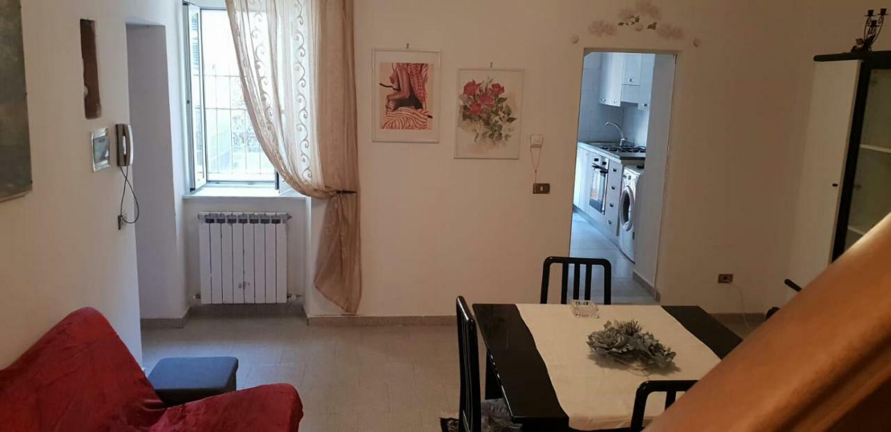 Terrazza Nel Borgo Leilighet Santo Stefano di Magra Eksteriør bilde